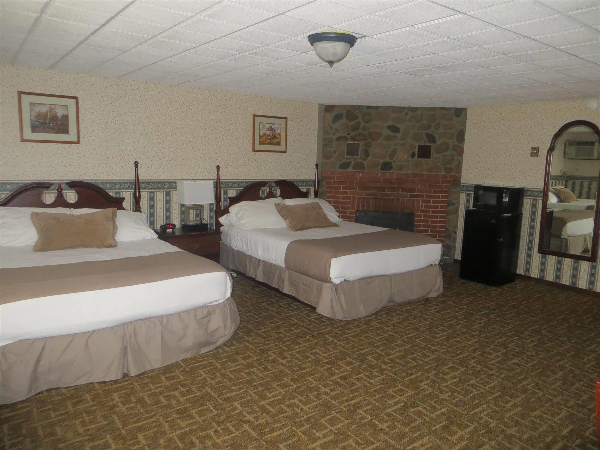 Coachman Inn Кіттері Екстер'єр фото